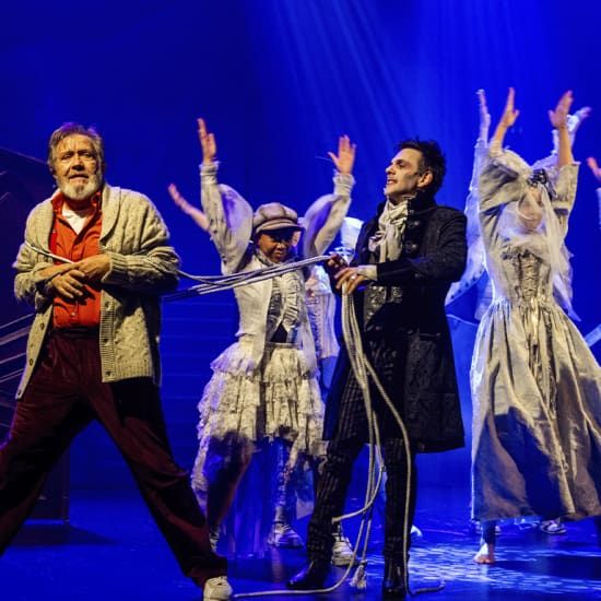 \u2018La Maison Hant\u00e9e\u2019 au Palais des Glaces