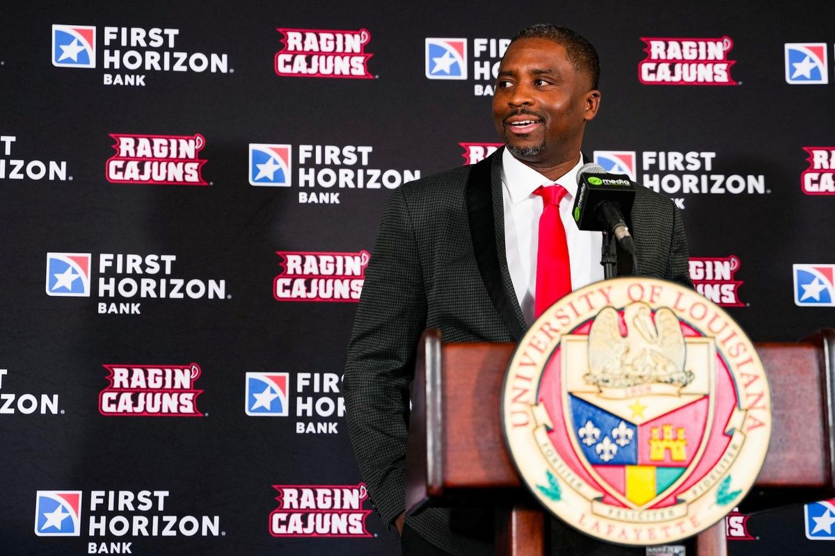 Parking Louisiana Ragin' Cajuns at Santa Clara Broncos Mens Basketball