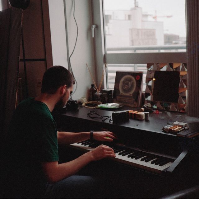 Marcellus Pittman, Tour-Maubourg, Mely, Mel C, Nick-V, D\u00c3\u00a9mod\u00c3\u00a9 Travail \u00e0 Domicile Musique, Nick V in Paris