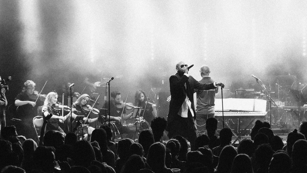 The House & Garage Orchestra, DJ Luck & MC Neat in London