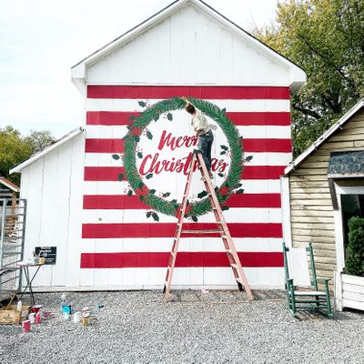 The Old Lucketts Store and Vintage Markets