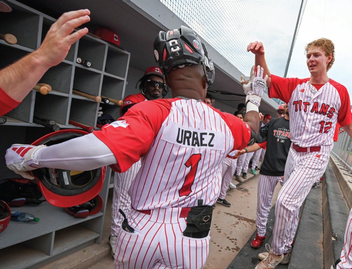 Ottawa Titans at Quebec Capitales at Stade CANAC