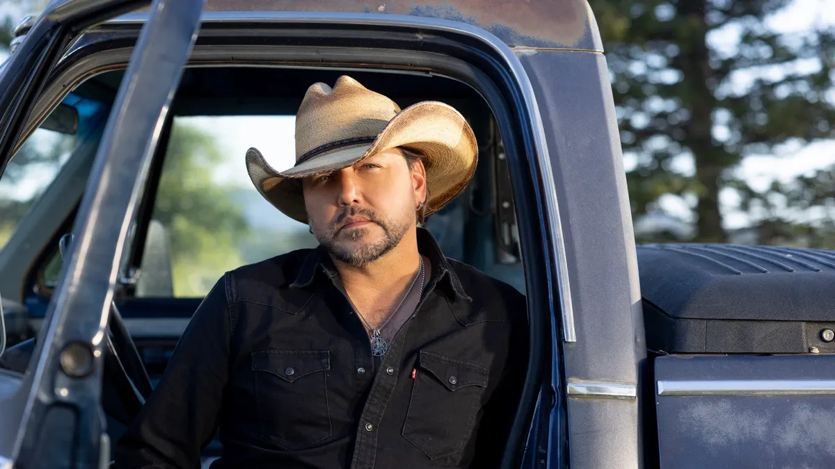Jason Aldean, Chase Matthew, Mackenzie Carpenter, Dee Jay Silver in Fresno