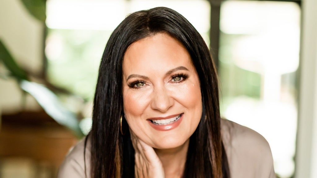Lysa TerKeurst: Trust Again Tour Feat Tasha Layton