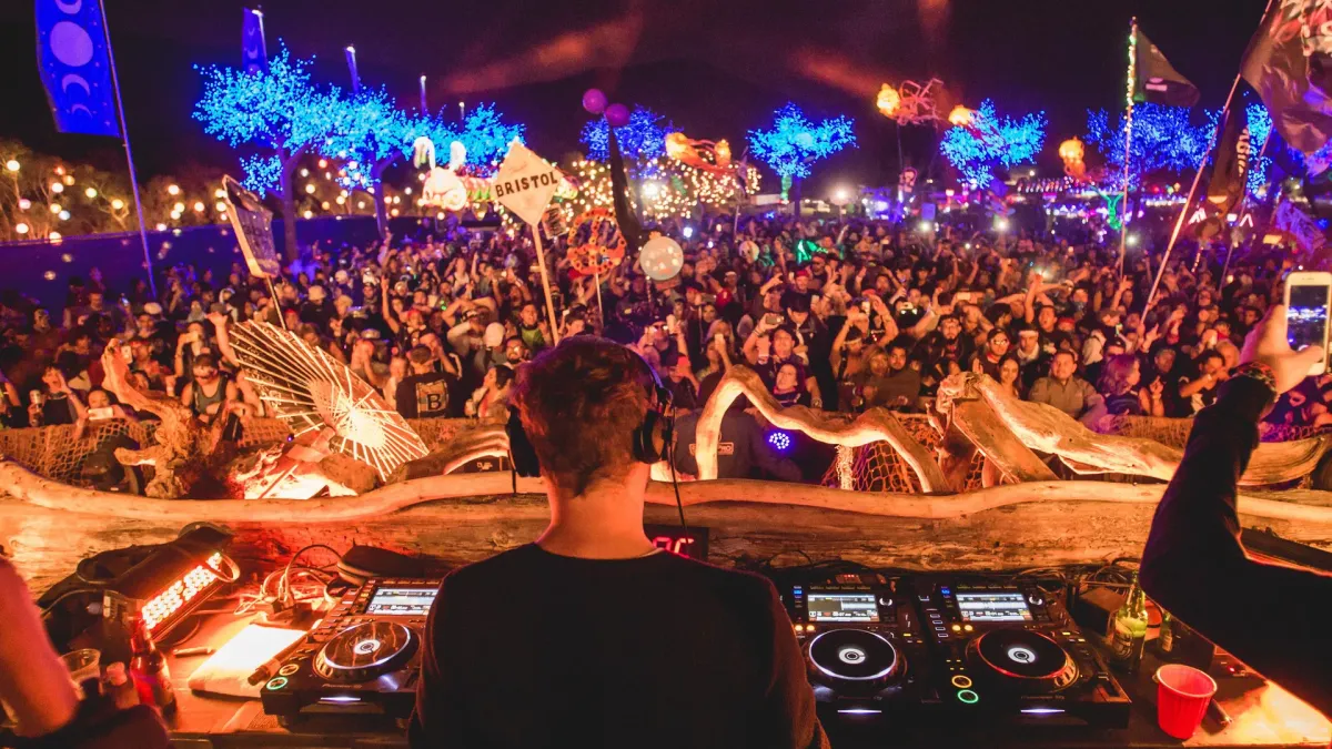 Josh Butler in Santiago