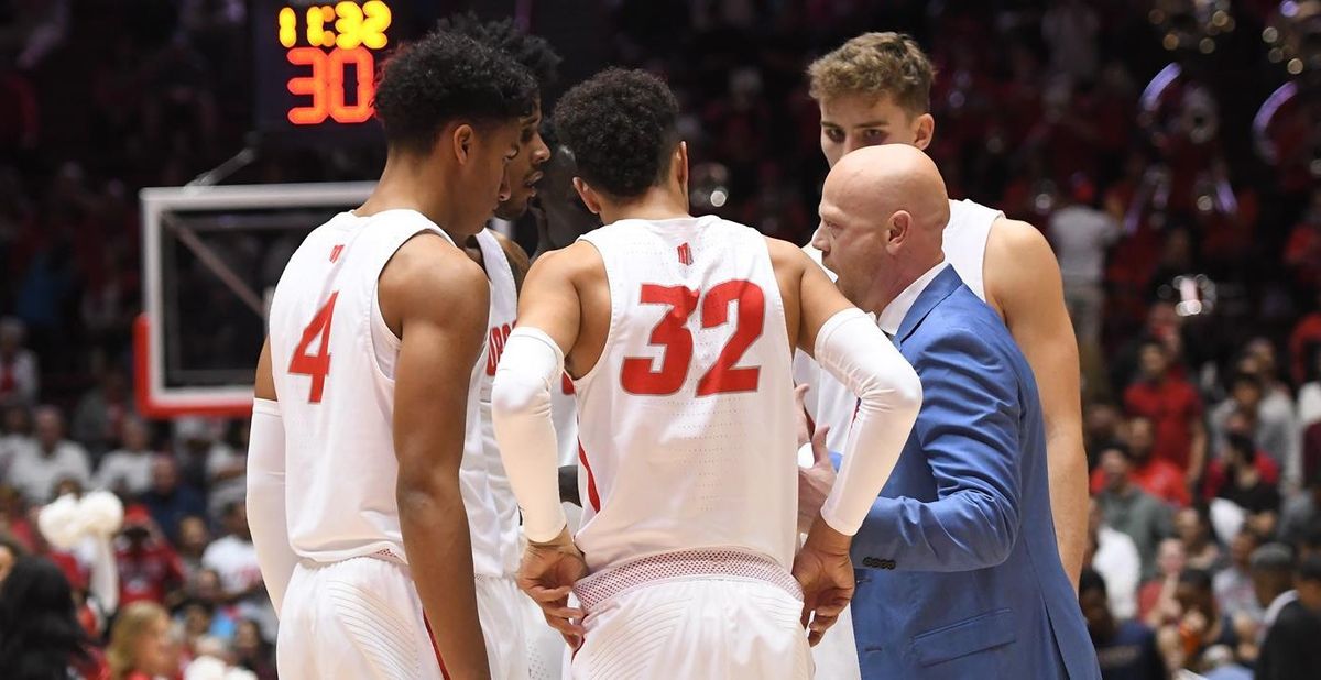 Parking Saint Mary's Gaels at USC Trojans Womens Basketball