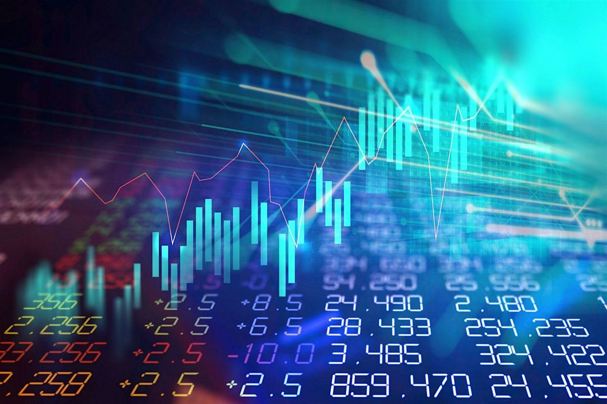 AI-Assisted Algorithmic Trading and Financial Data Analysis