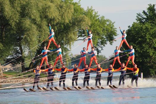 Muskego Water Bugs Ski Show