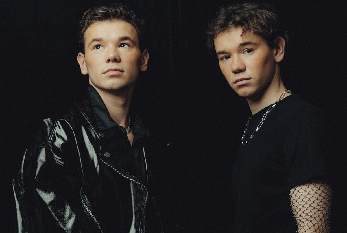 MARCUS &amp; MARTINUS
