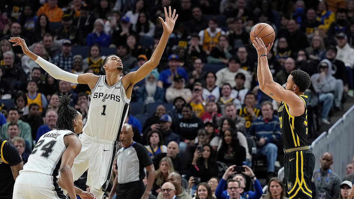 NBA Cup - San Antonio Spurs at Denver Nuggets at Ball Arena