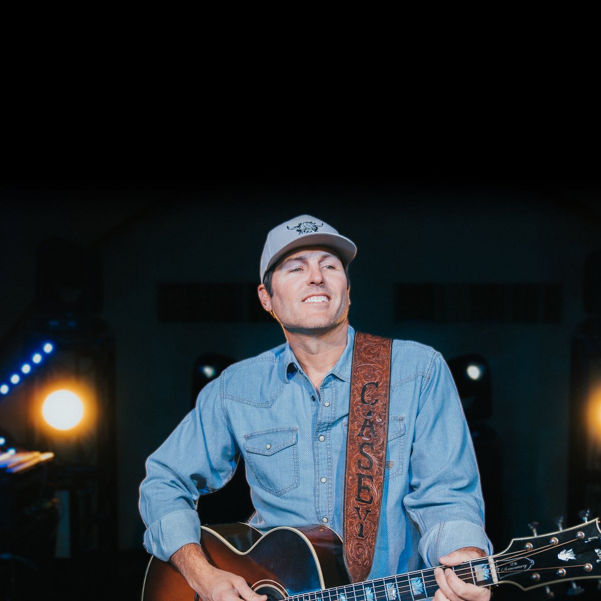 Casey Donahew (21+)