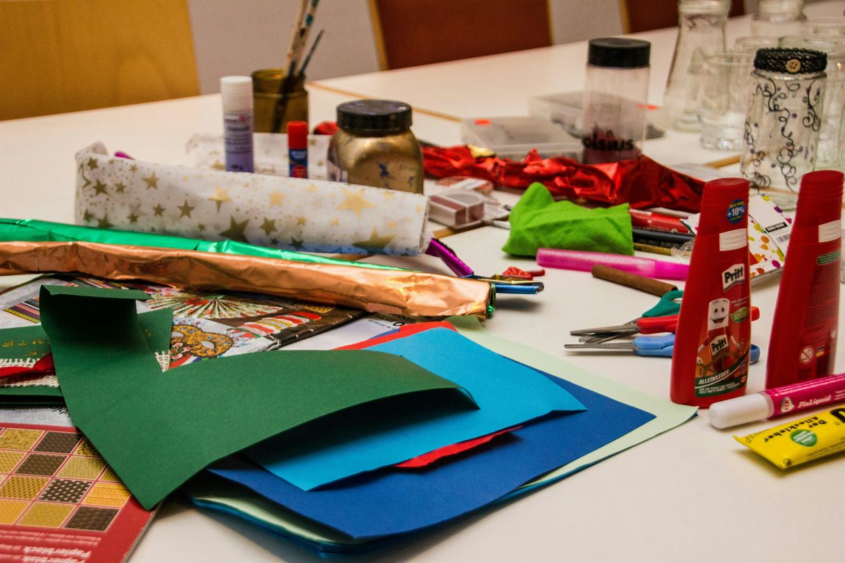 Christmas Decorations Workshop