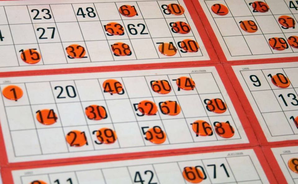 Eftermiddags banko - Julebanko med gl\u00f8gg og \u00e6bleskiver