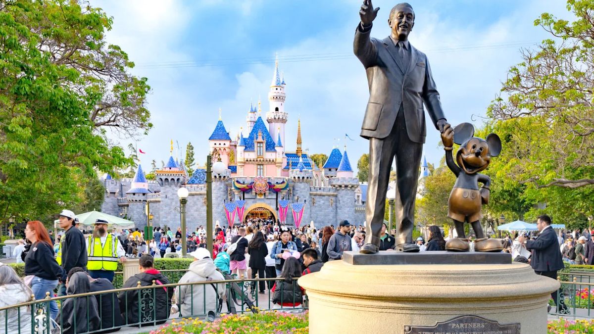 Parking 76 - The Obama Musical