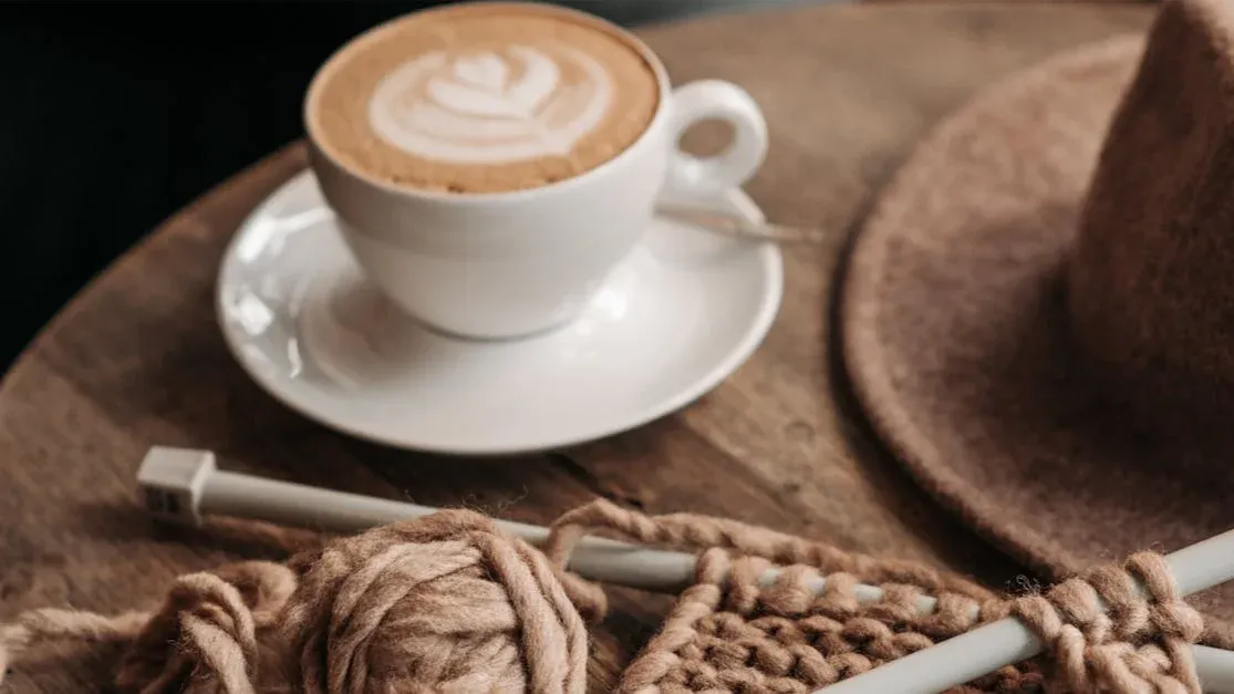 Lattes & Long-Tail Cast-Ons: December West Side Knitting Collective Meetup