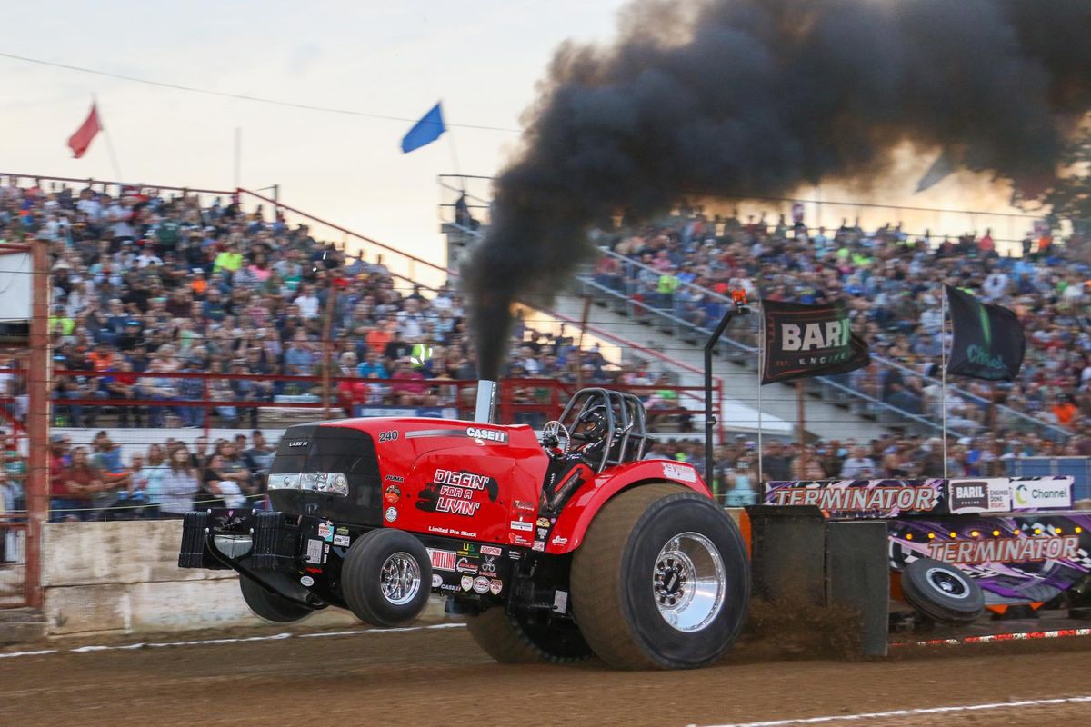 Pro Truck And Tractor Pulls