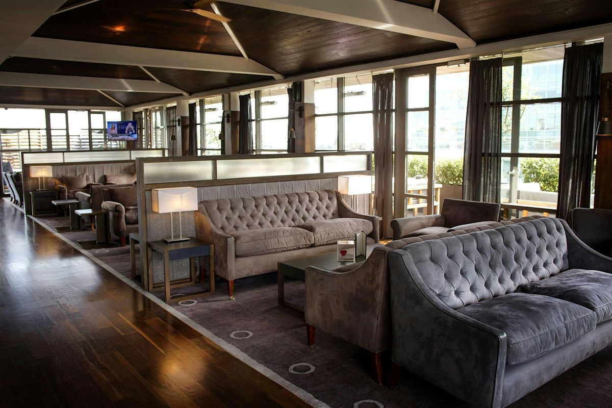 Singles Social for Age  30+ @ Eight Members Club