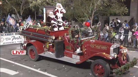 Pensacola Beach Christmas Parade 2022 Cox Pensacola Christmas Parade | Downtown Pensacola | December 11, 2021