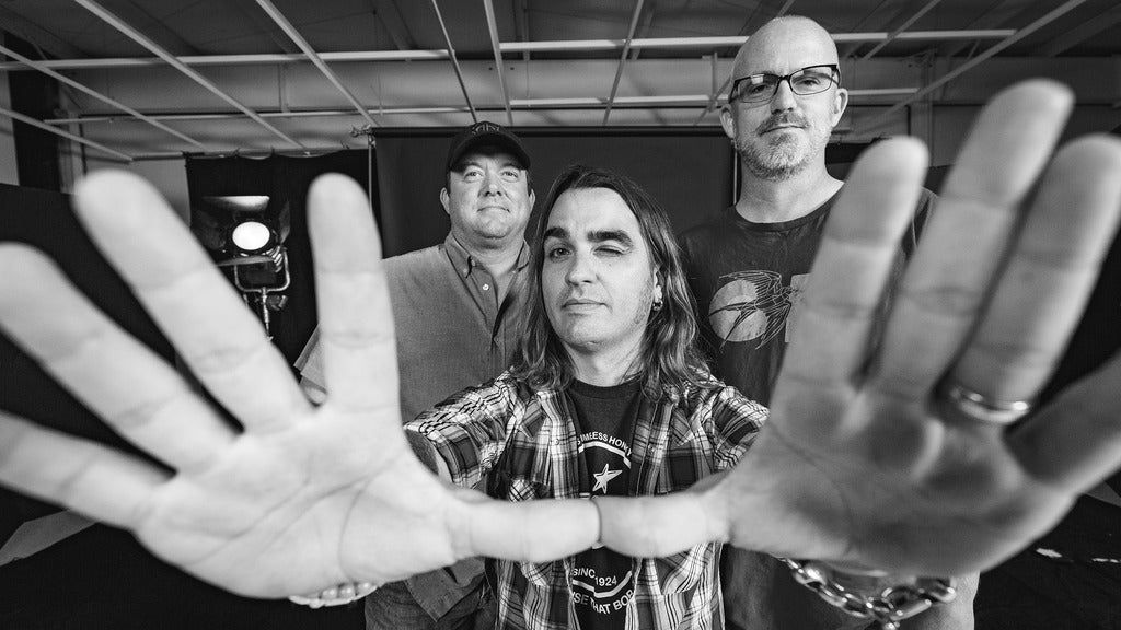 Pickin' in The Pasture with Cody Canada and The Departed