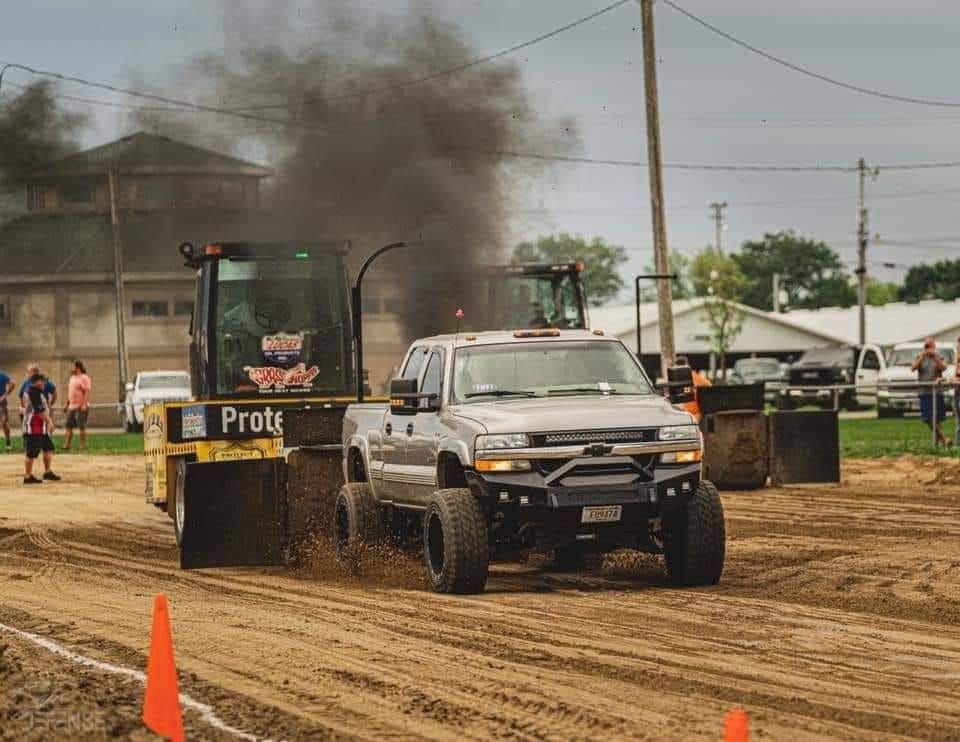 Ozaukee County Fair Truck & Tractor Pull Ozaukee County Fair