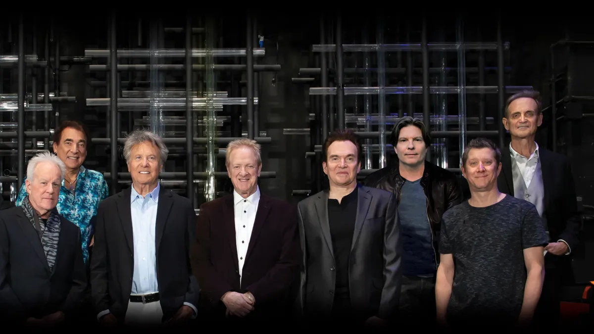 Chicago, Styx in Wantagh