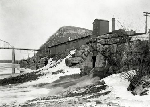 Walk into Local History: Walking the Jordan Creek