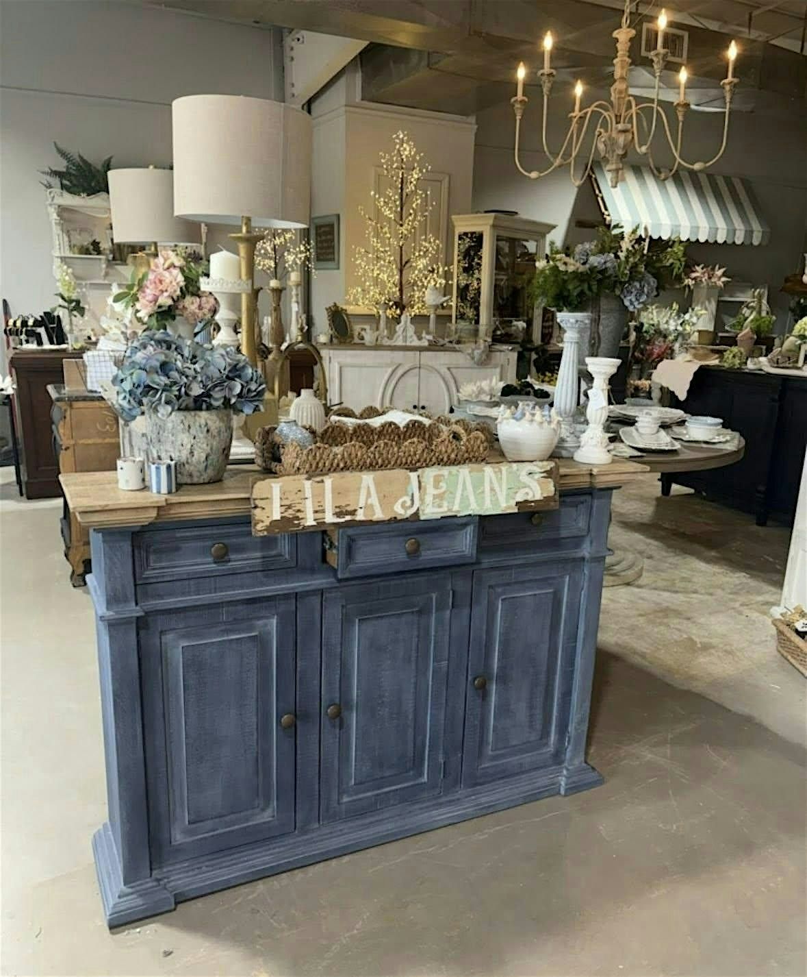 LMLGC 1st TUESDAYS: Connection. Conversation. Celebration.