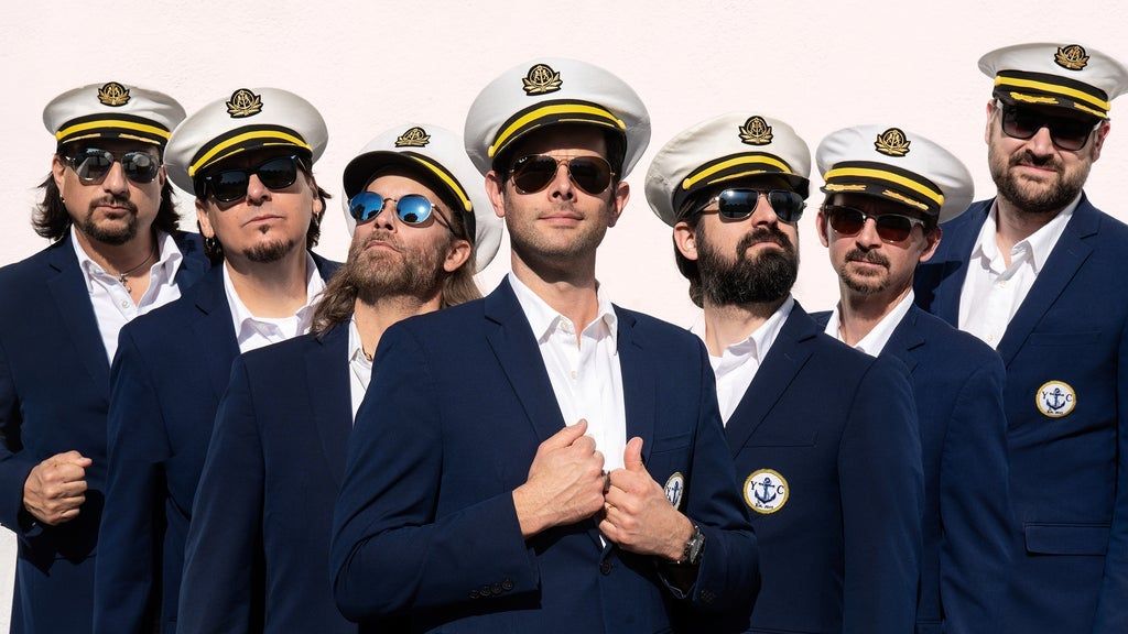 Yachtley Crew
