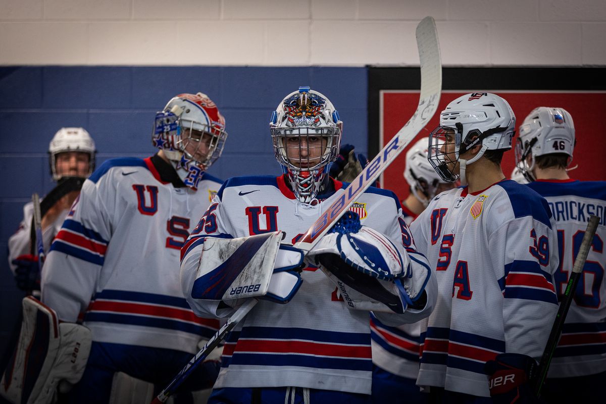 Madison Capitols at US National Under 17 Hockey Team