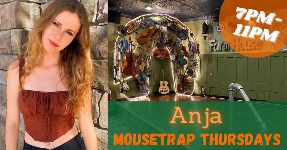 Anja on the Mousetrap Stage
