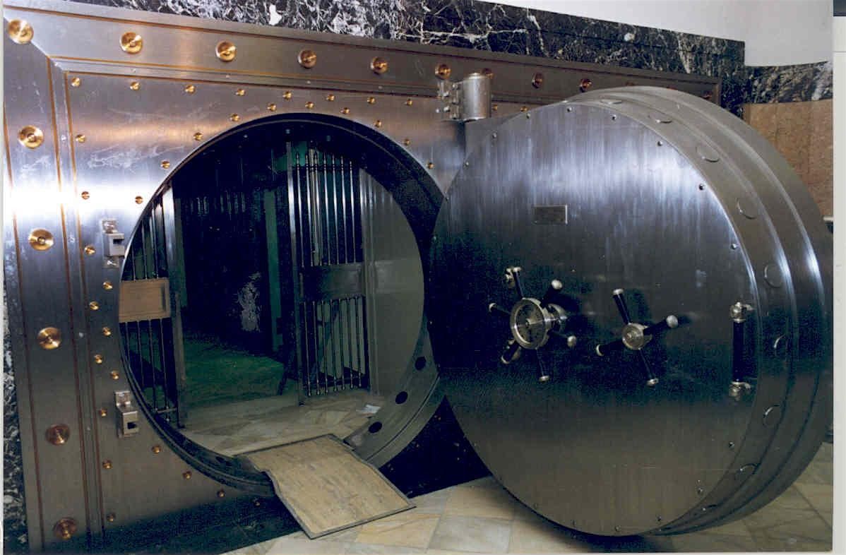 Gymkana Polic\u00edaca: evita el robo al Banco de Espa\u00f1a!