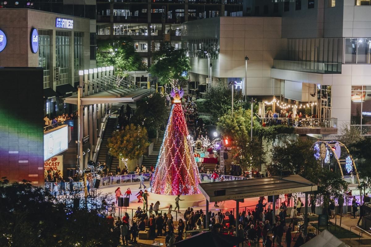 Parking Mannheim Steamroller Christmas - Tempe