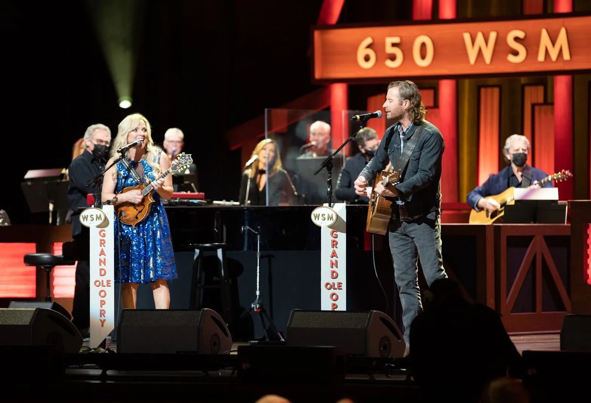 Tennessee Valley Old Time Fiddlers Convention: Rhonda Vincent and The Rage - Saturday