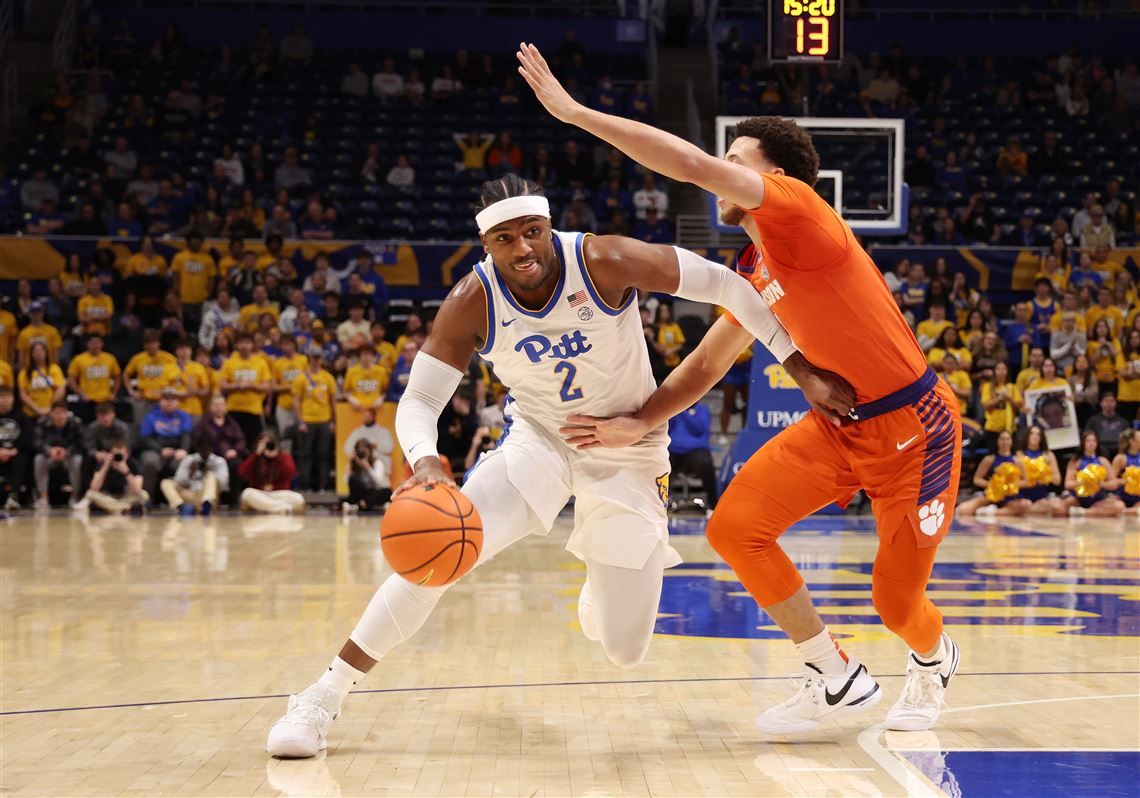 Pittsburgh Panthers at Clemson Tigers Mens Basketball at Littlejohn Coliseum