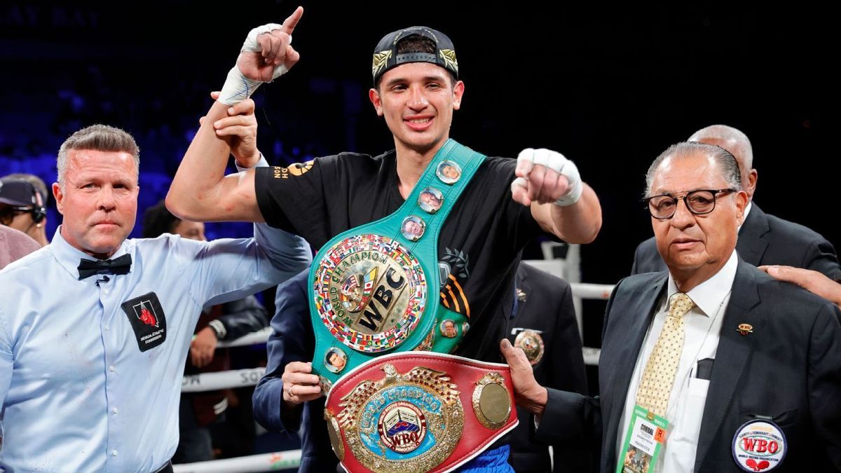 Sebastian Fundora vs Keith Thurman at MGM Grand Garden Arena