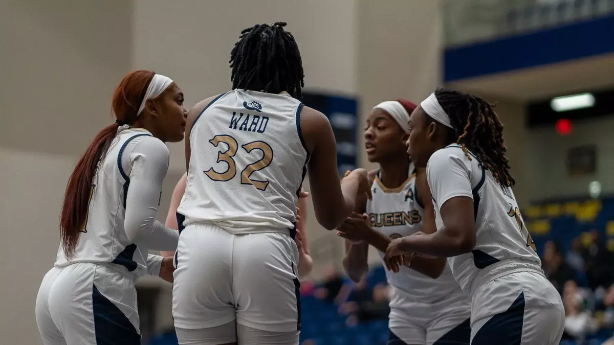 Queens Royals at Eastern Kentucky Colonels Womens Basketball