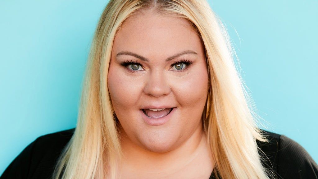 Chelcie Lynn 2 Fingers And A 12 Pack Tour Tickets Albany Municipal