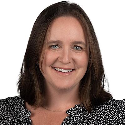 Kristin Schoonover - Realtor & Potter