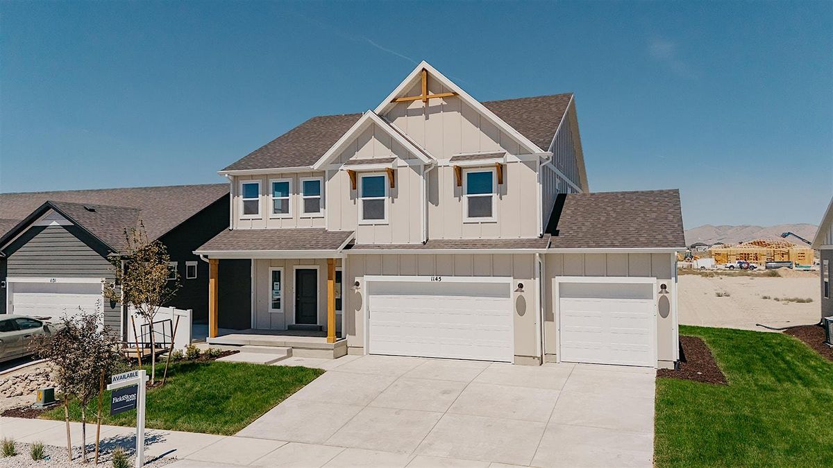 Fieldstone Homes Bus Tour!