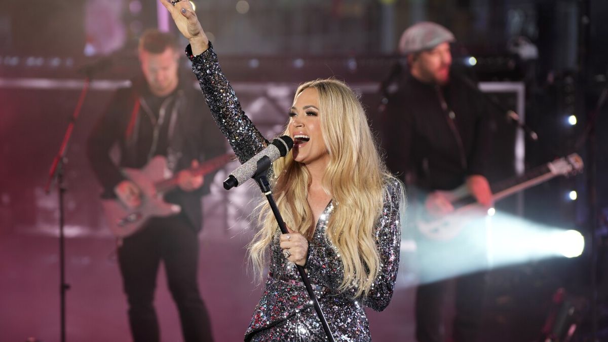 Country Calling Festival: Carrie Underwood Luke Bryan & Luke Combs - 3 Day Pass