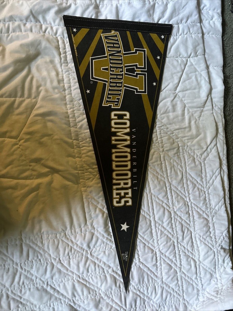 Vanderbilt Commodores vs. New Haven Chargers