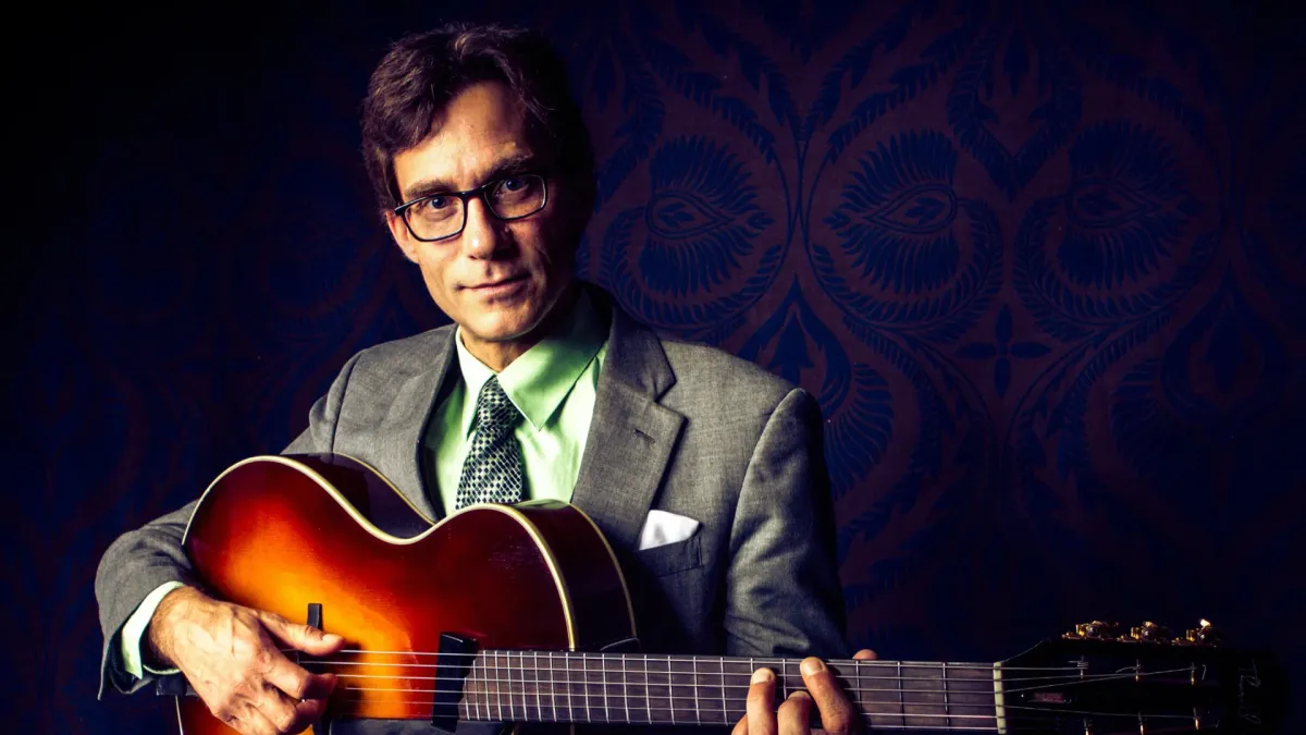 Frank Vignola in Malibu