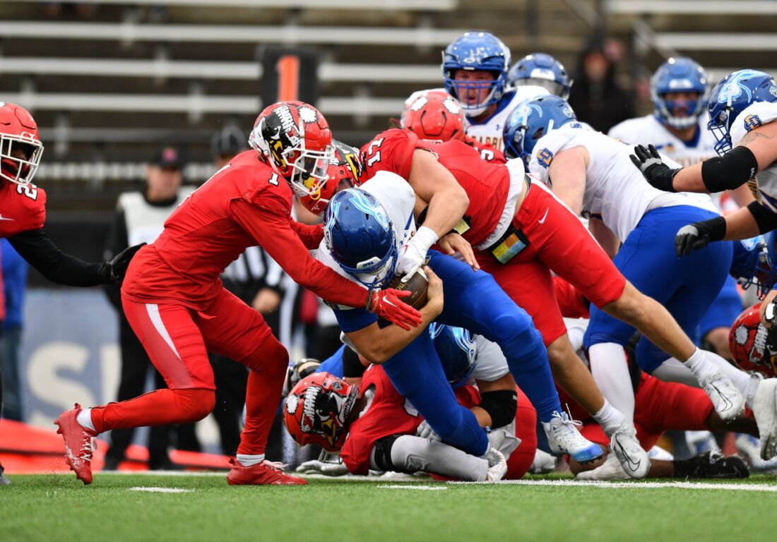 Youngstown State Penguins vs. Murray State Racers