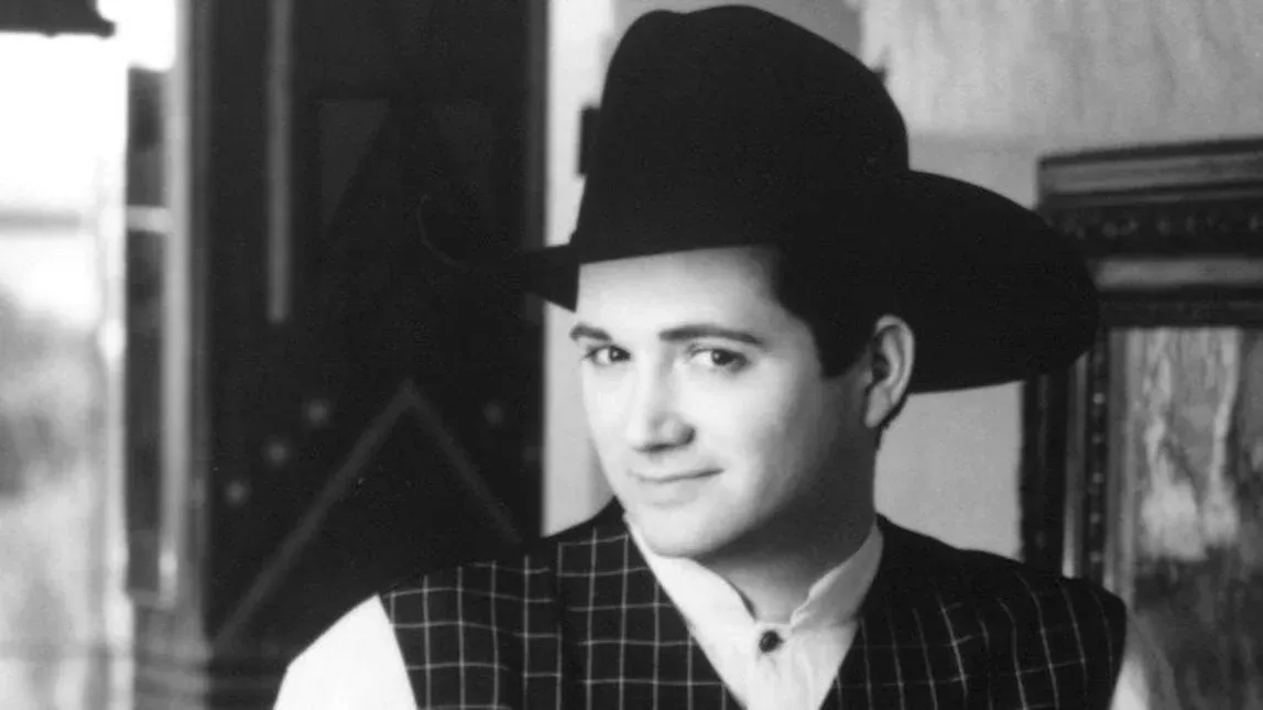 Tracy Byrd in Corona