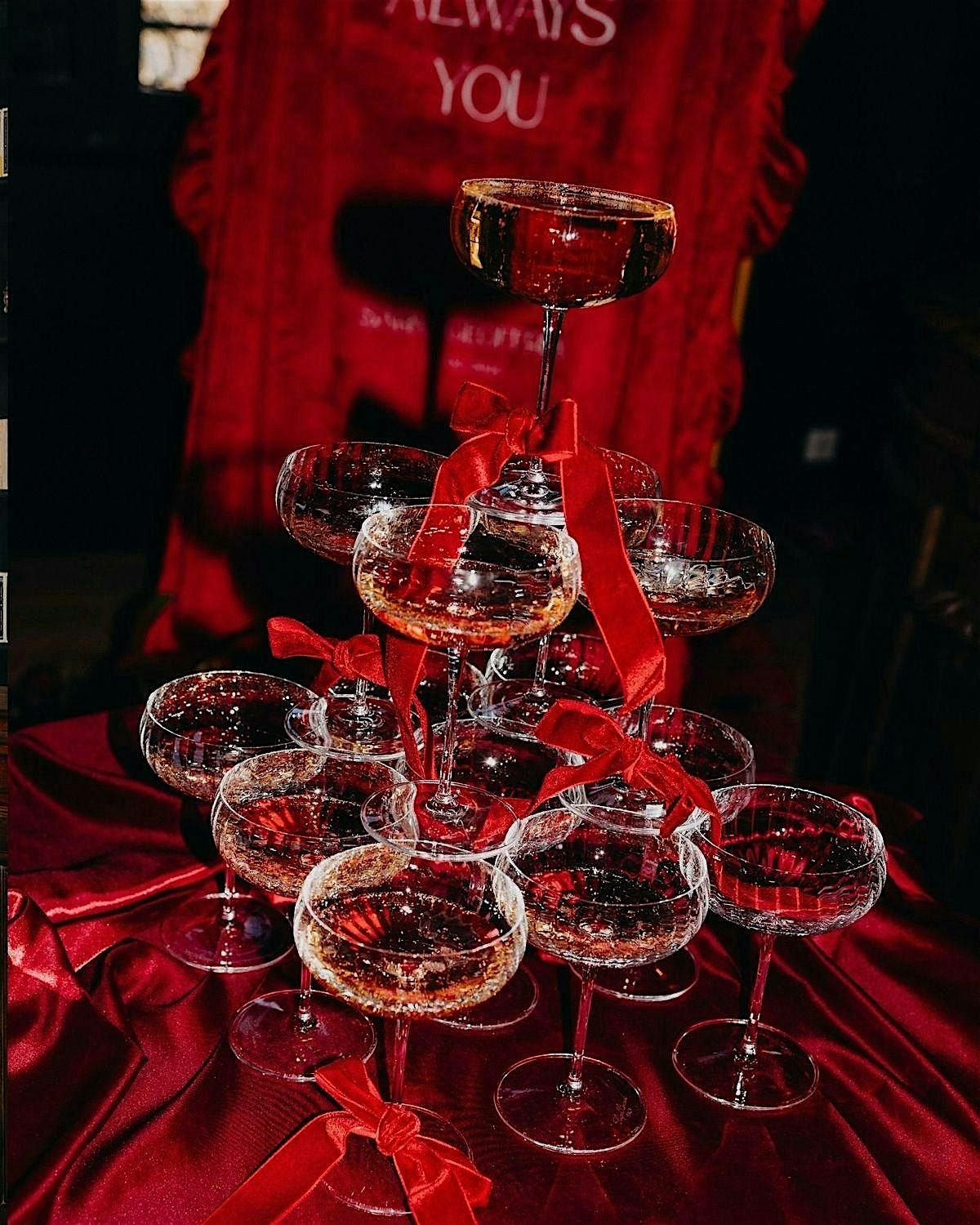 Island Society\u2019s Christmas Soir\u00e9e