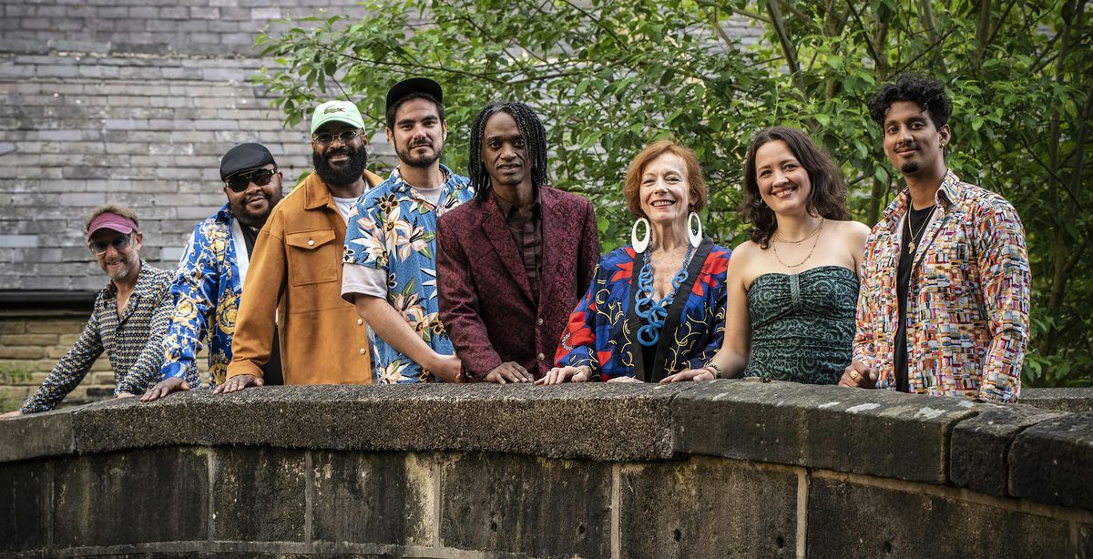 Grupo Lokito & DJ Jamie Renton @ The Magic Garden