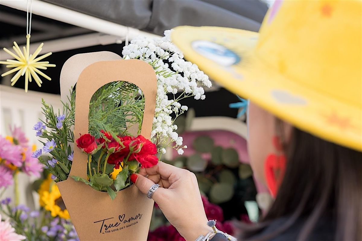 Unique Bouquet Arrangement Experience