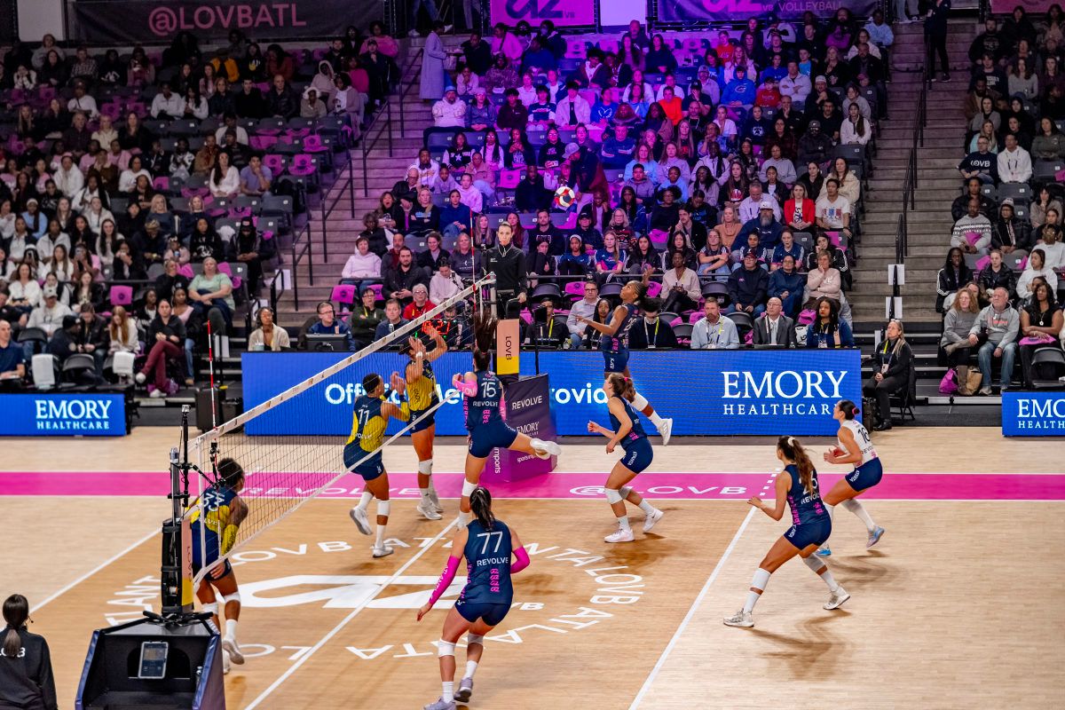 Parking LOVB Atlanta at LOVB Nebraska