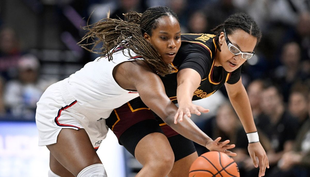 Loyola Chicago Ramblers Women's Basketball vs. Maryland Eastern Shore Hawks