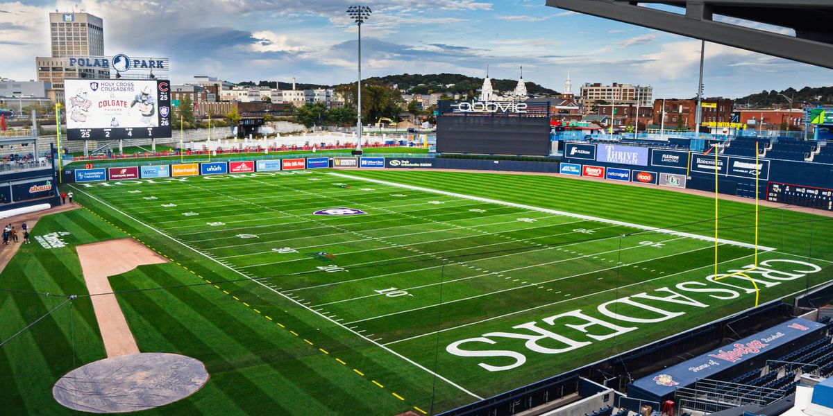Parking Colgate Raiders at Holy Cross Crusaders Football